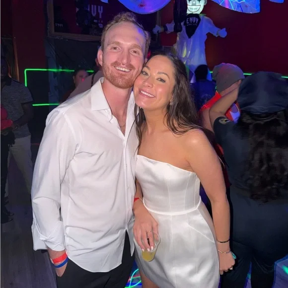 Bardot Strapless White Dress - Picture 6 of 6